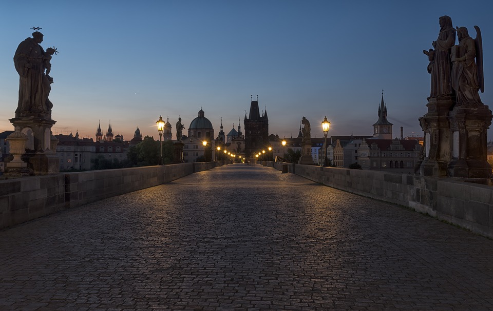 prague-pont-charles_720