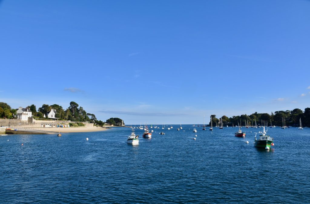 thalasso-benodet-ville-flotte-entre-mer-riviere-0