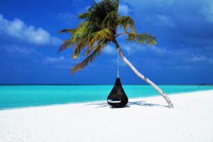 Senior célibataire en vacances