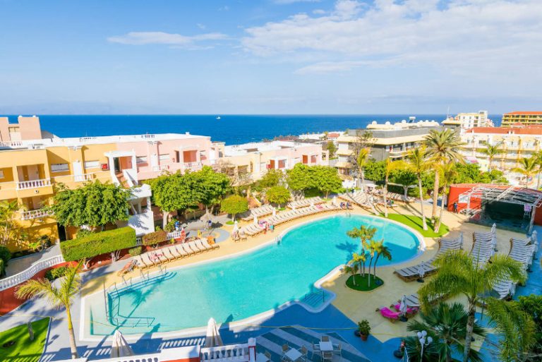2470_piscine-framissima-allegro-isora_512764_panohd