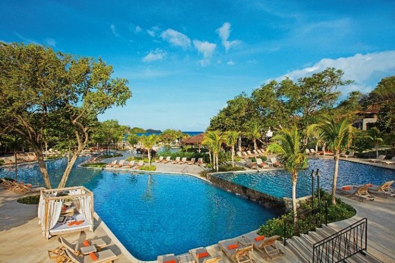 2820_piscine