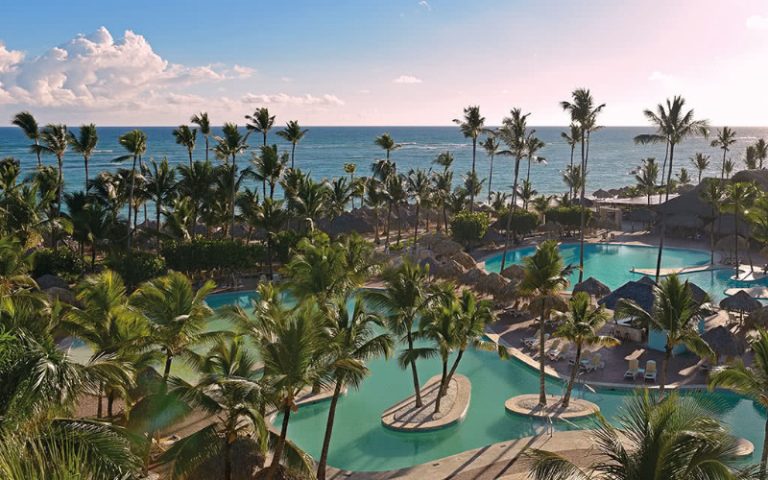 3092_16-ibpuntacana-pool-007
