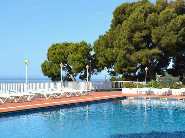 3102_824278_1024_768_FSImage_1_EDIT_NEW_pool