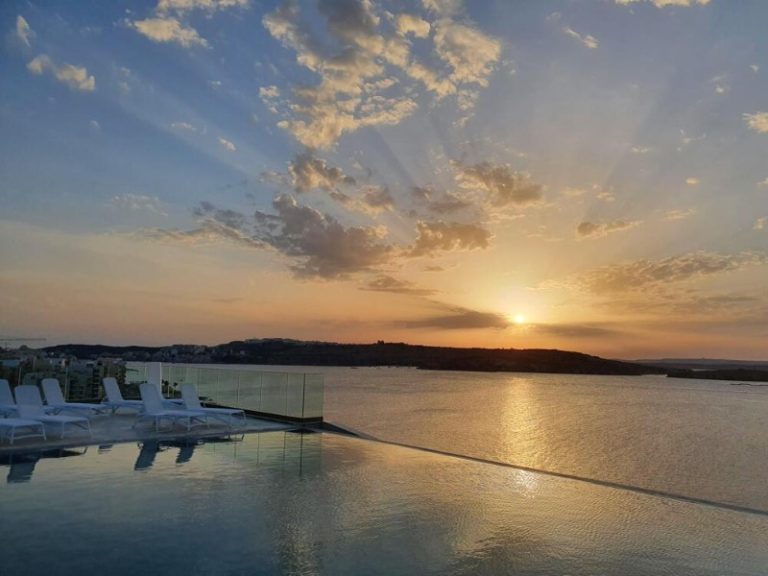 4160_seaview-hotel-adults-only-16-plus-servicios-10b017e3