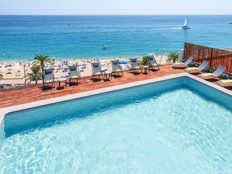 5666_1169715_1024_768_FSImage_1_EDIT_ght-piscina-hotel-ght-miratge-lloret_02