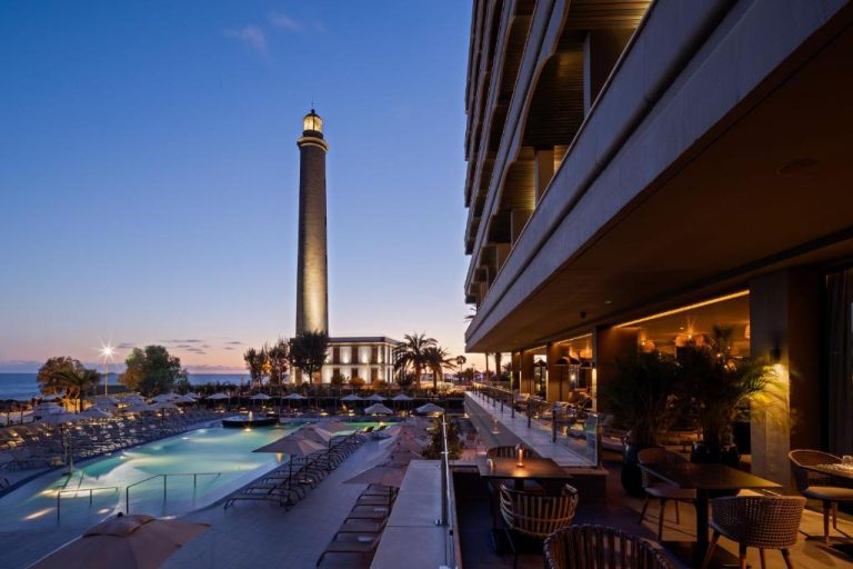 SEJOUR-ADULT-ONLY-A-FARO