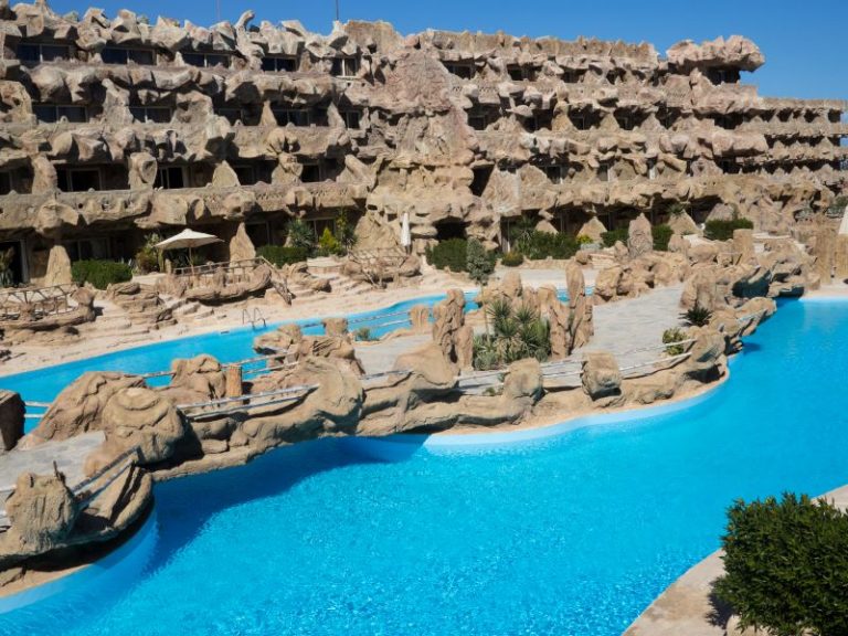 caves-beach