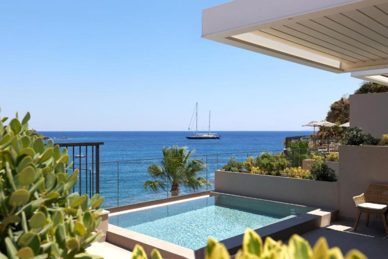 Castello Infinity Suites Adults Only 768x512