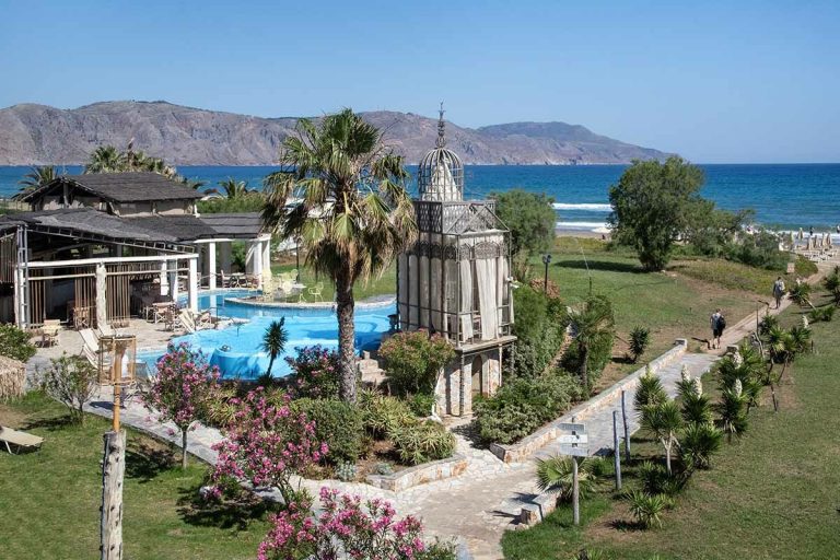 hotel-orpheas-resort
