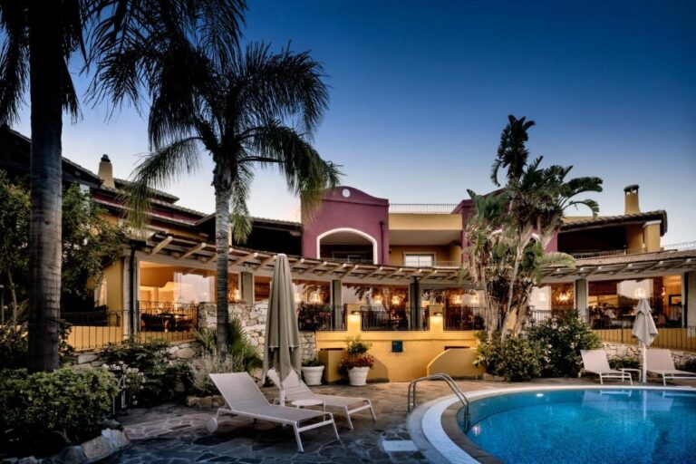 Hotel-Cruccuris-Resort